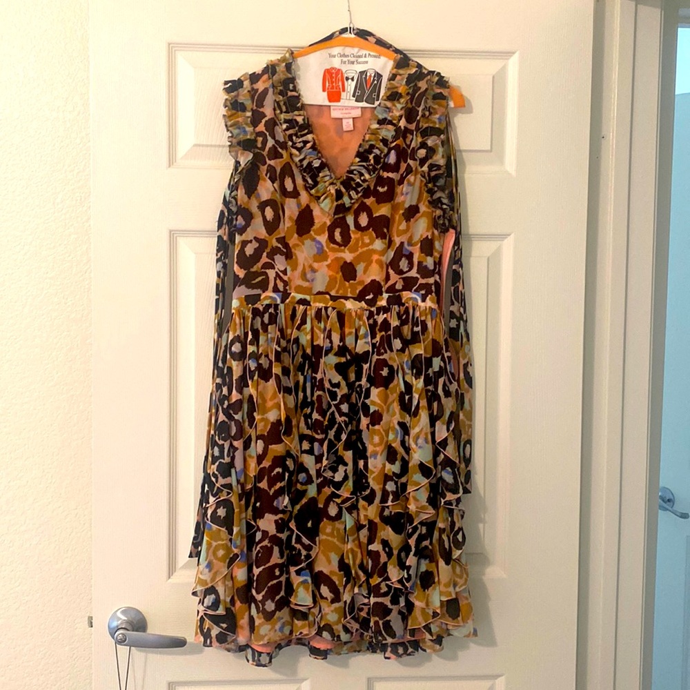 Dress motion-color dress